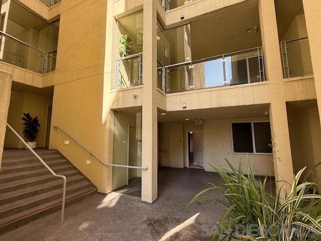 1601 India St. 111