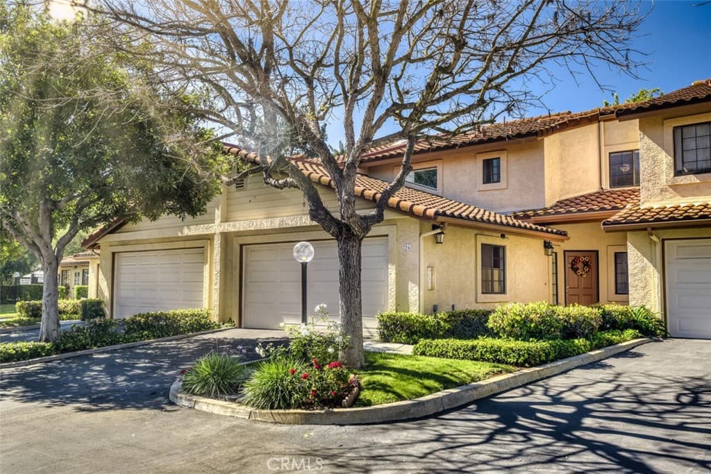 1718 Tecalote Drive 26