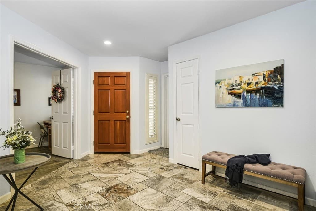 1718 Tecalote Drive 26