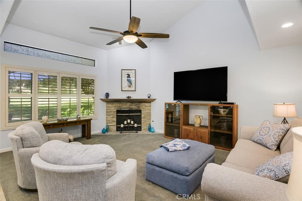 1718 Tecalote Drive 26